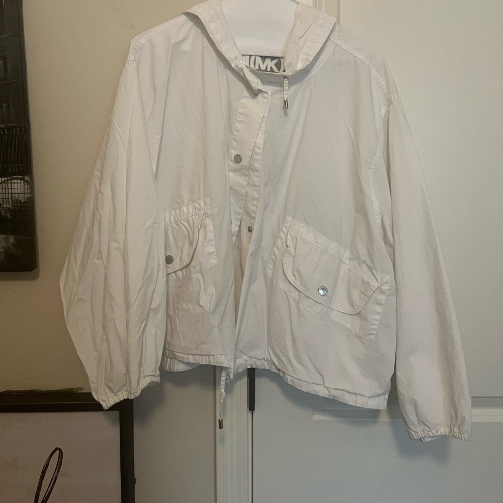 White micheal kors light jacket